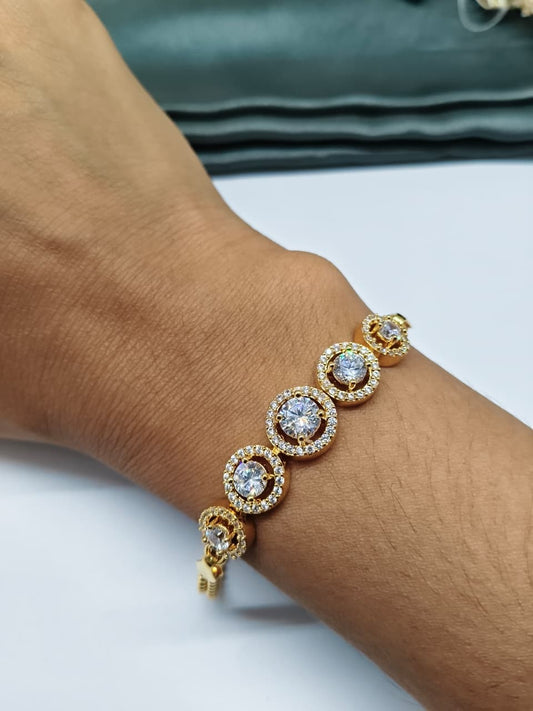 925 Silver Regular Gold Colour 5 Solitare With Full White Stone Design Bracelet