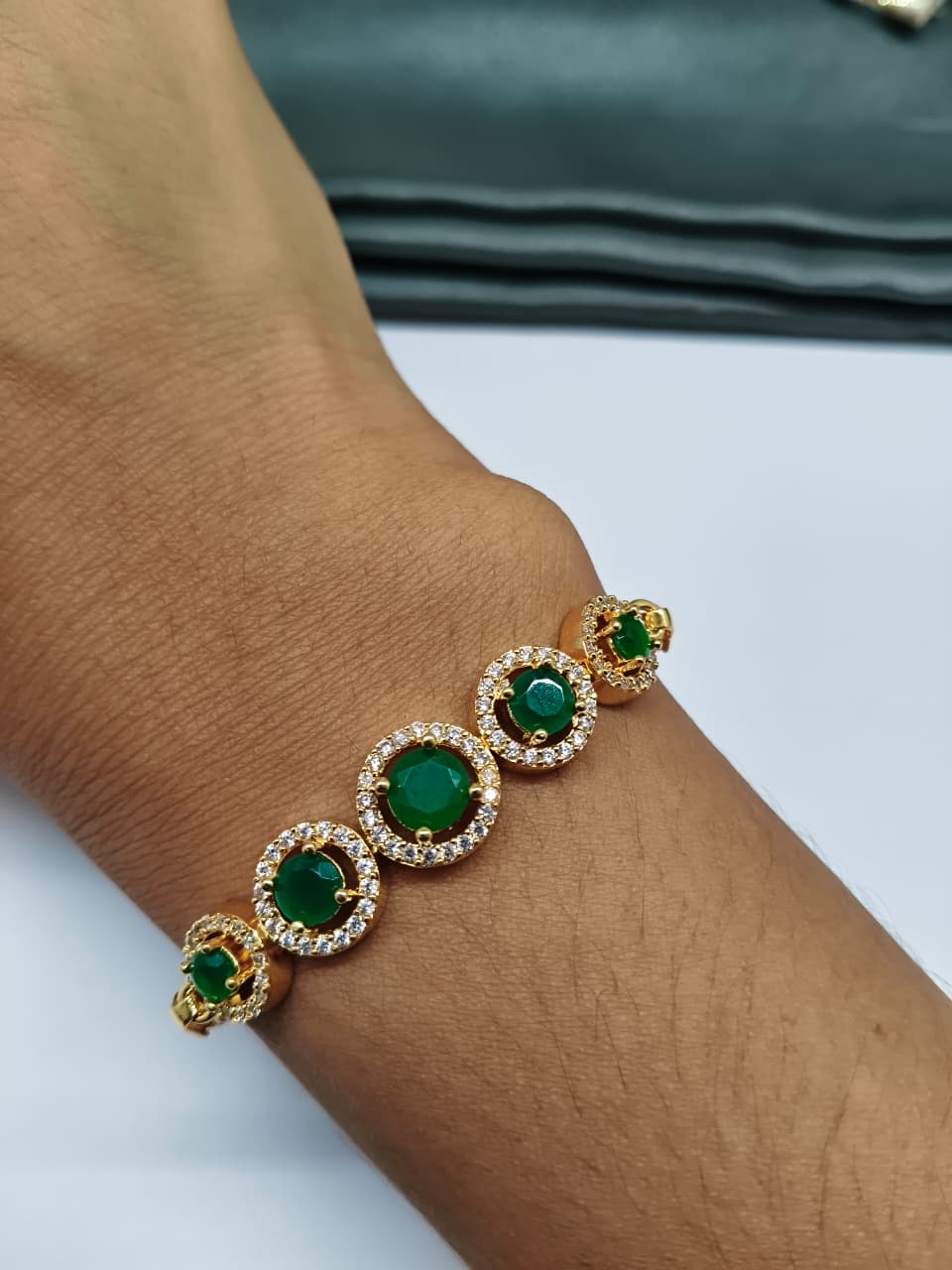 925 Silver Regular Gold Colour 5 Solitare Green Stone With White Stone Design Bracelet