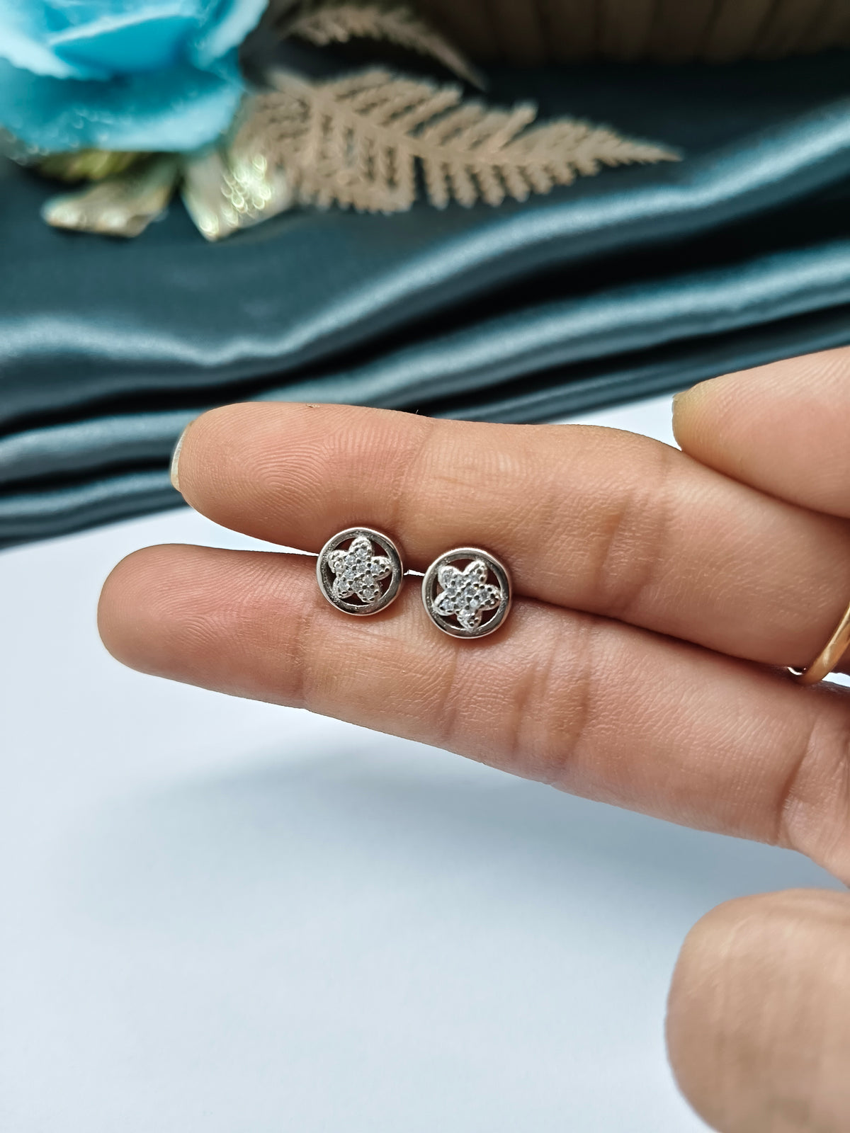 Diwali Sale 2026 Earrings D26034