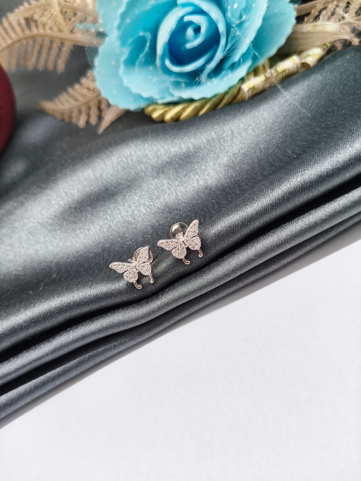 Diwali Sale 2026 Earrings D26045