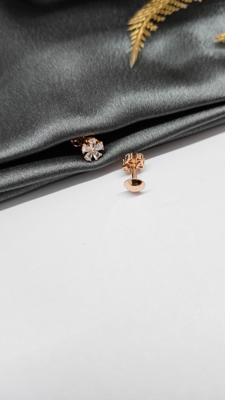 925 Silver Rose Gold 5 Stone Flower Design With White Stone Earrings