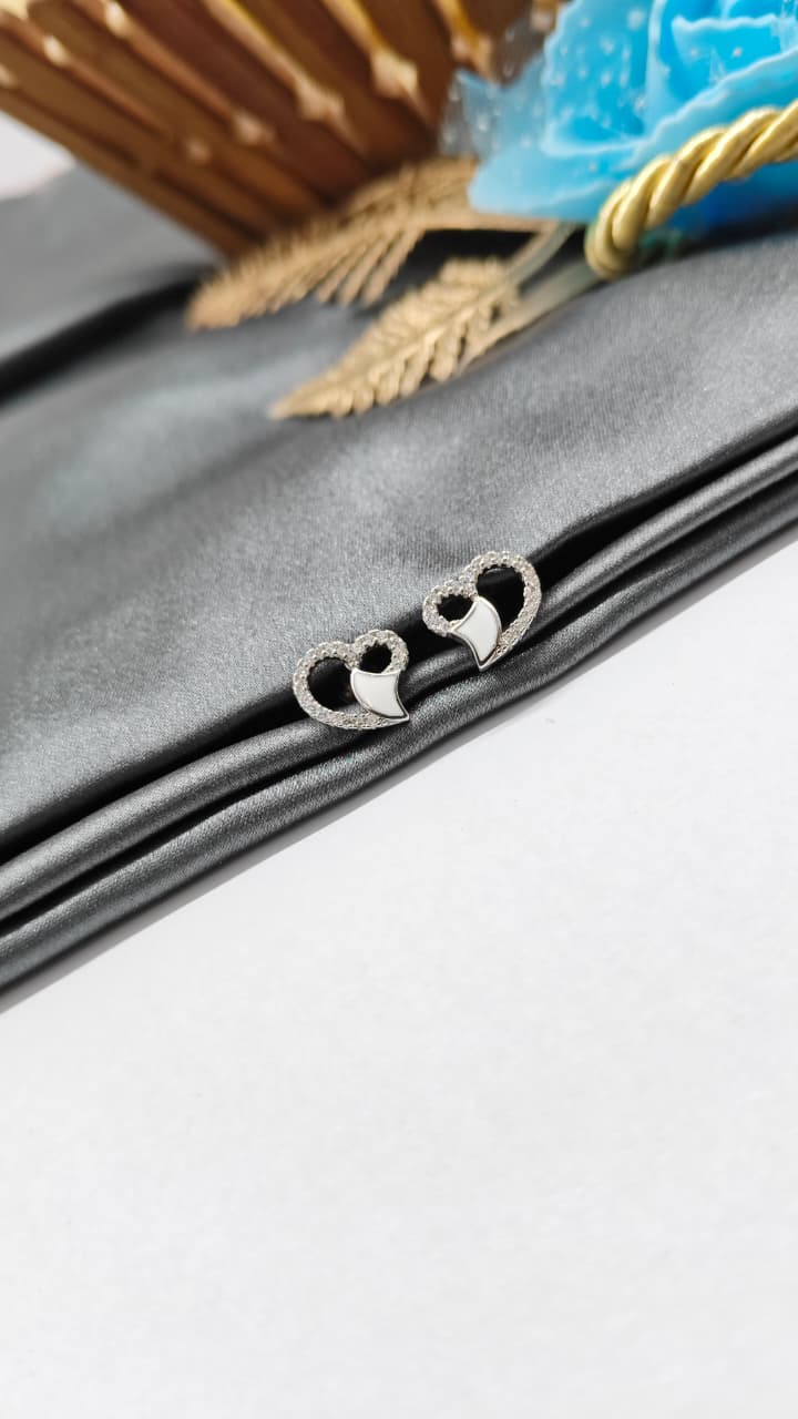 925 Silver Regular Silver Colour Heart Design White Enamel With White Stone Earrings
