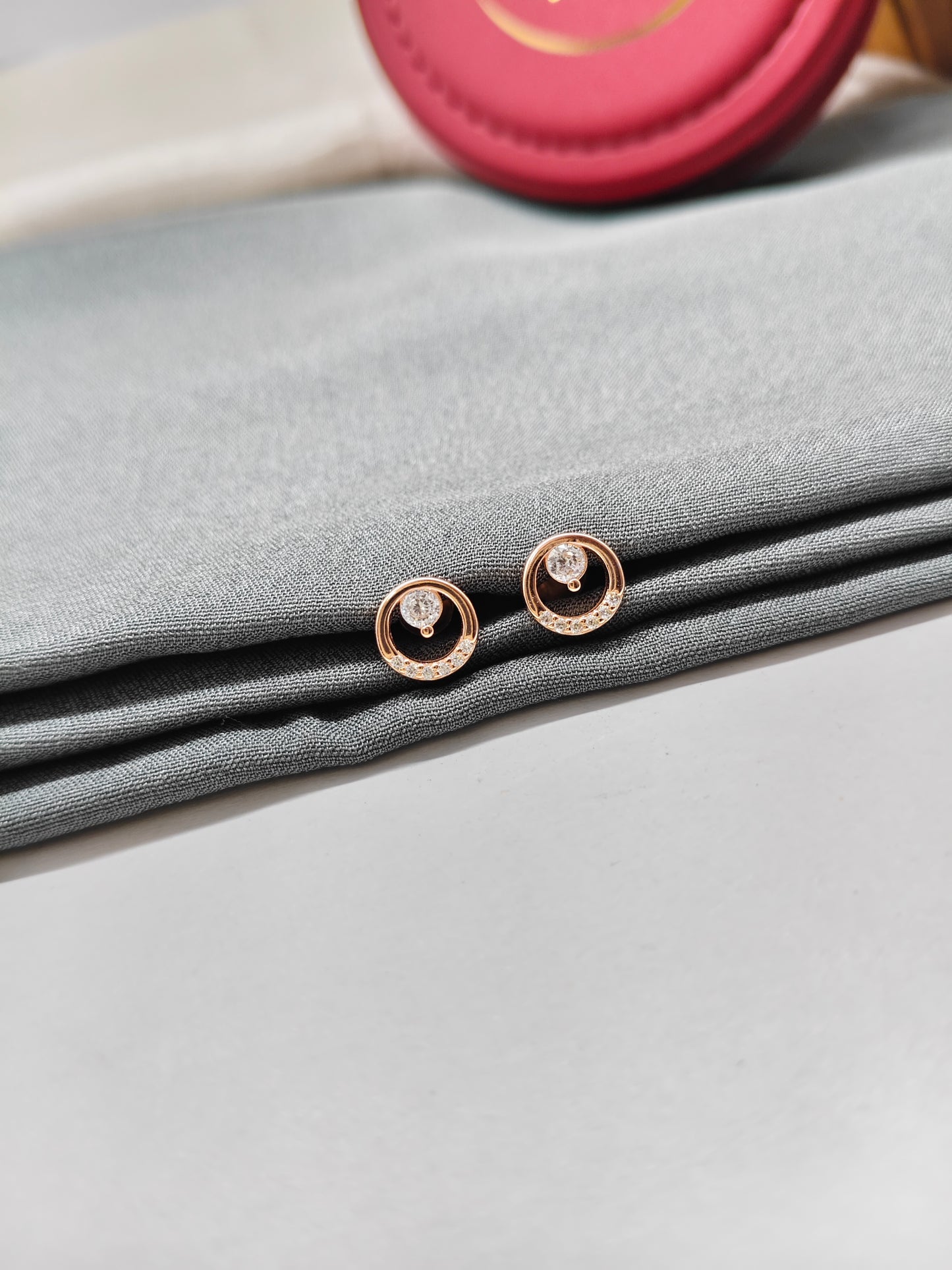 925 Silver Rose Gold Colour Small White Stone Round Design Earrings