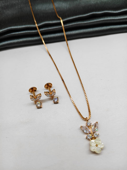 925 Silver Rose Gold Colour MOP Flower Design Stone Set With Earring