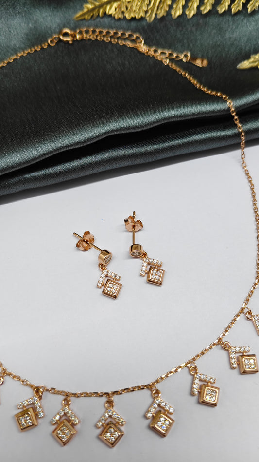 925 Silver Rose Gold Colour Hanging Design White Stone Necklace Set