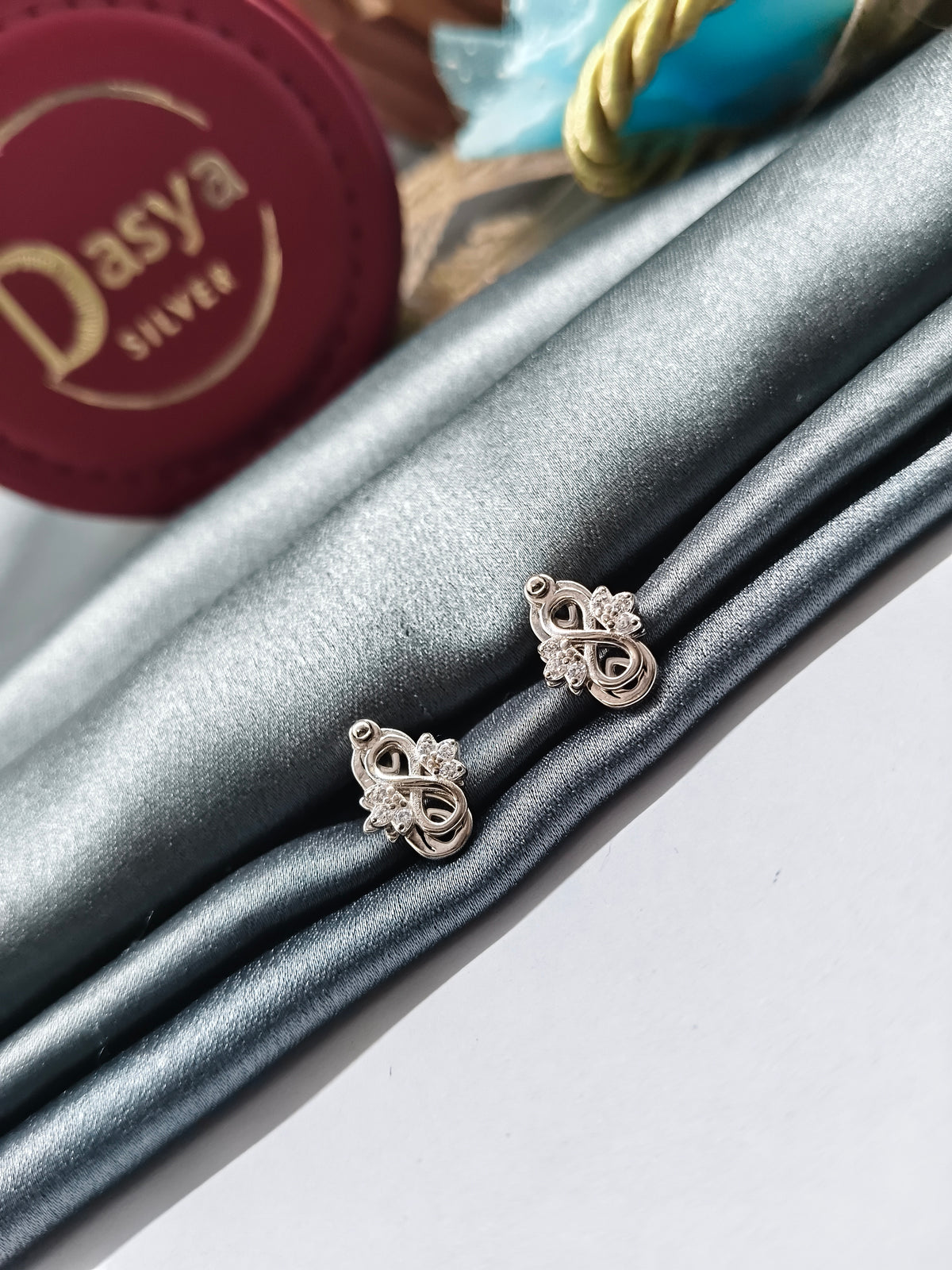 Diwali Sale 2026 Earrings D26058