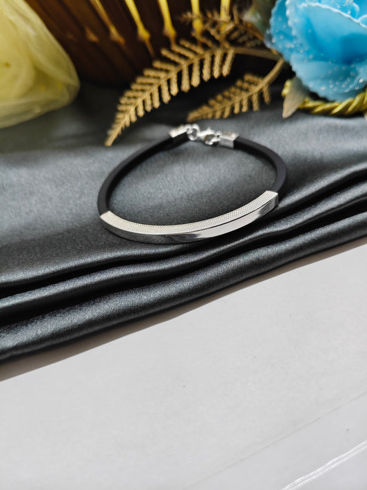 925 Silver Adults Black Rubber Band With Pure 925 Silver Bracelets