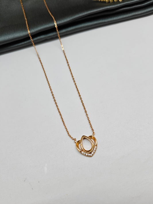 925 Silver Rose Gold Colour Crown Design White Stone Chain Pendant