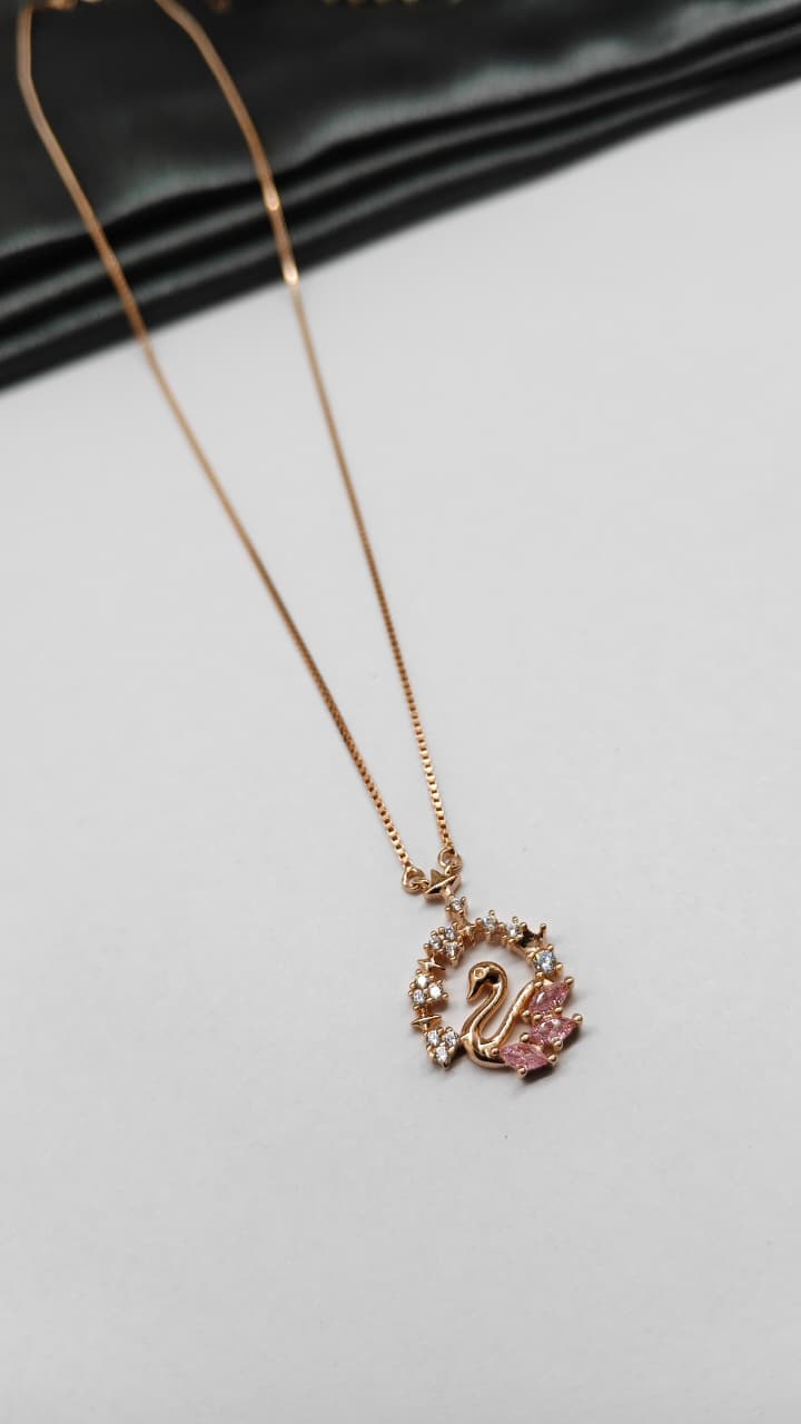 925 Silver Rose Gold Colour Swan Design Pink With White Stone Chain With Pendant