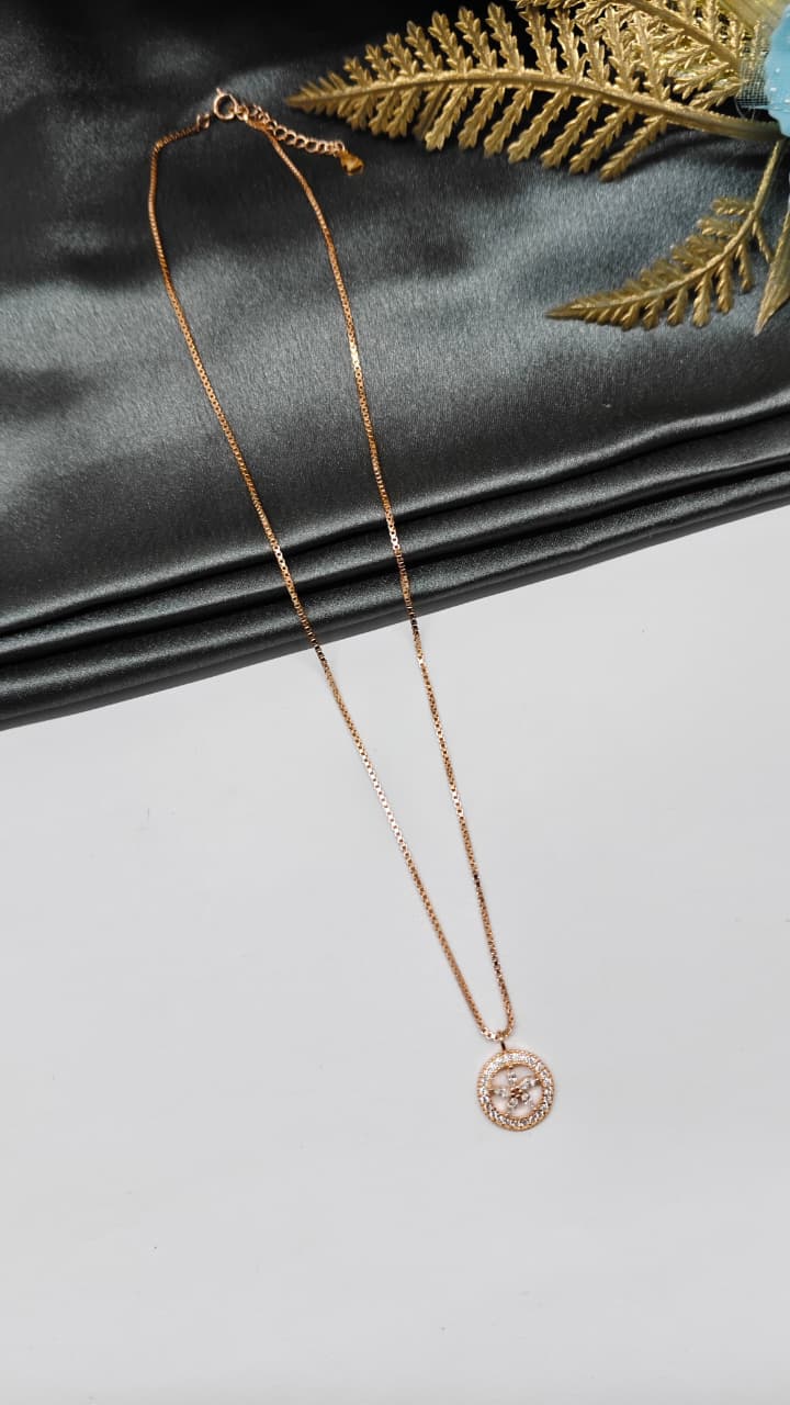 925 Silver Rose Gold Colour Round Star Design White Stone Chain With Pendant