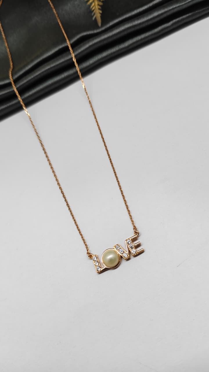 925 Silver Rose Gold Colour Pearl With Love Design White Stone Chain Pendant