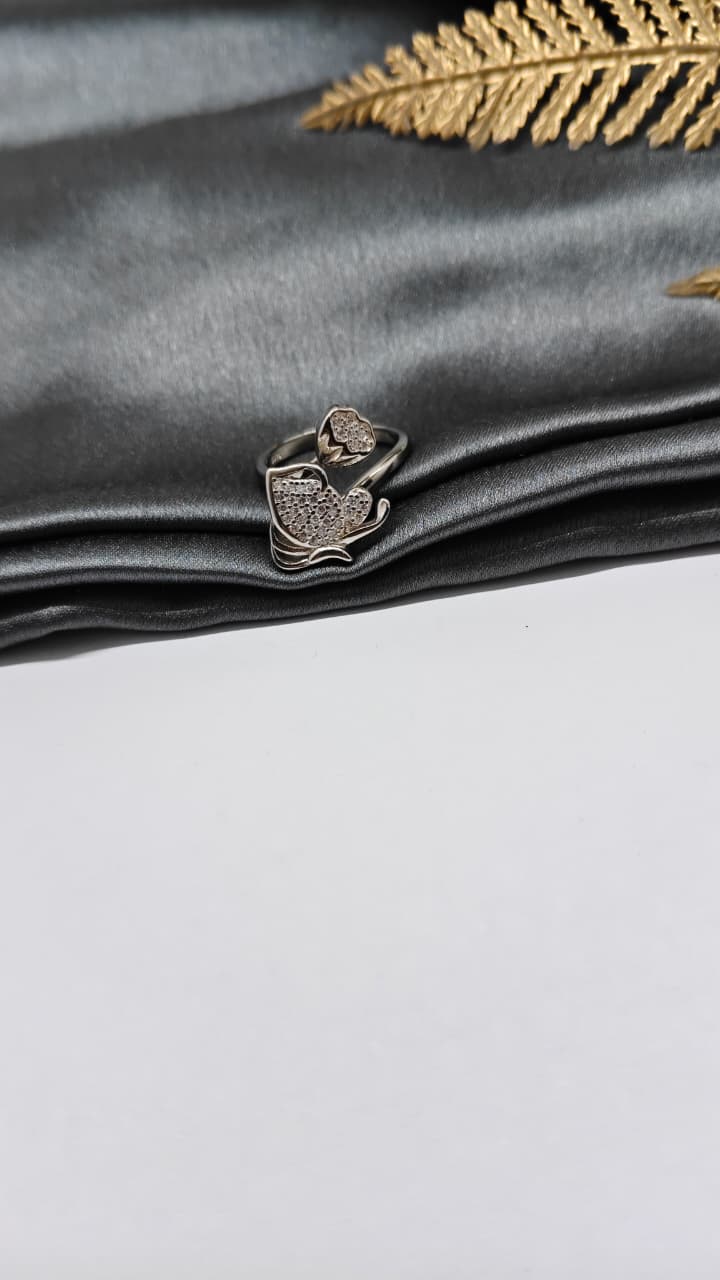 925 Silver Adjustable White Stone Rotating Butterfly Design Ladies Ring