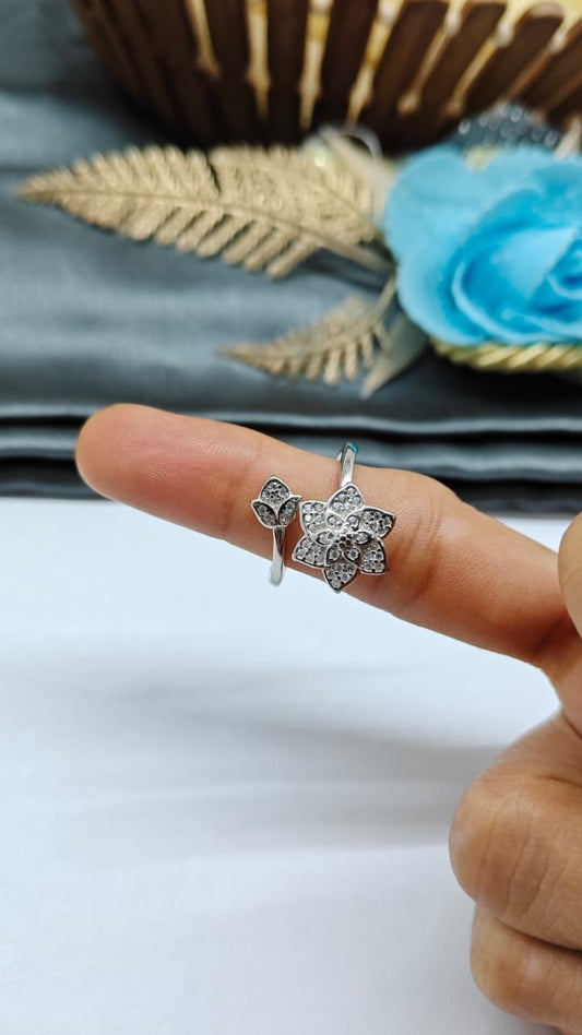 925 Silver Adjustable White Stone Rotating Star Design Ladies Ring