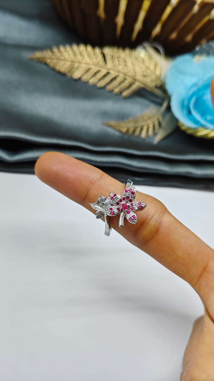 925 Silver Adjustable White Stone With Red Stone Rotating Flower Design Ladies Ring