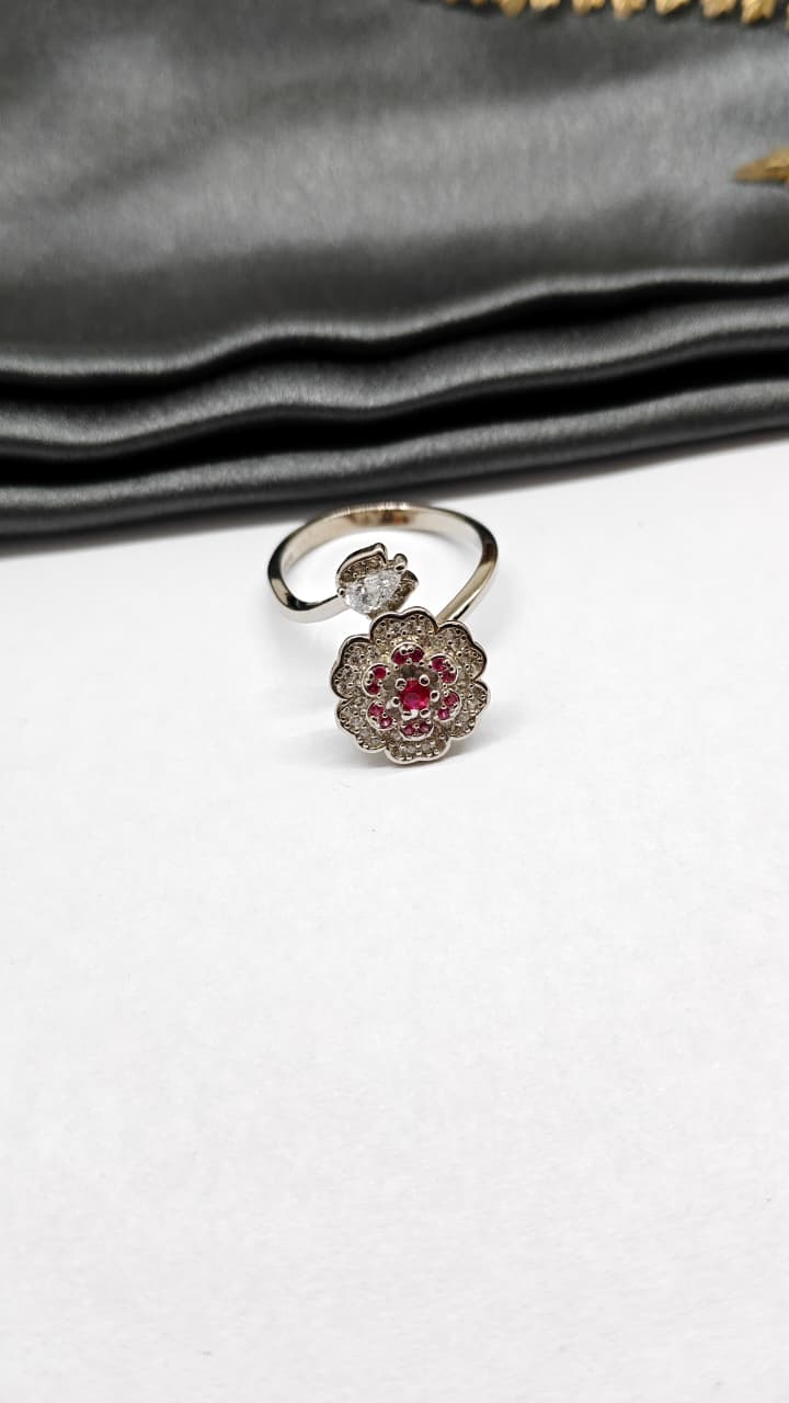 925 Silver Adjustable White Stone With Red Stone Rotating Flower Design Ladies Ring