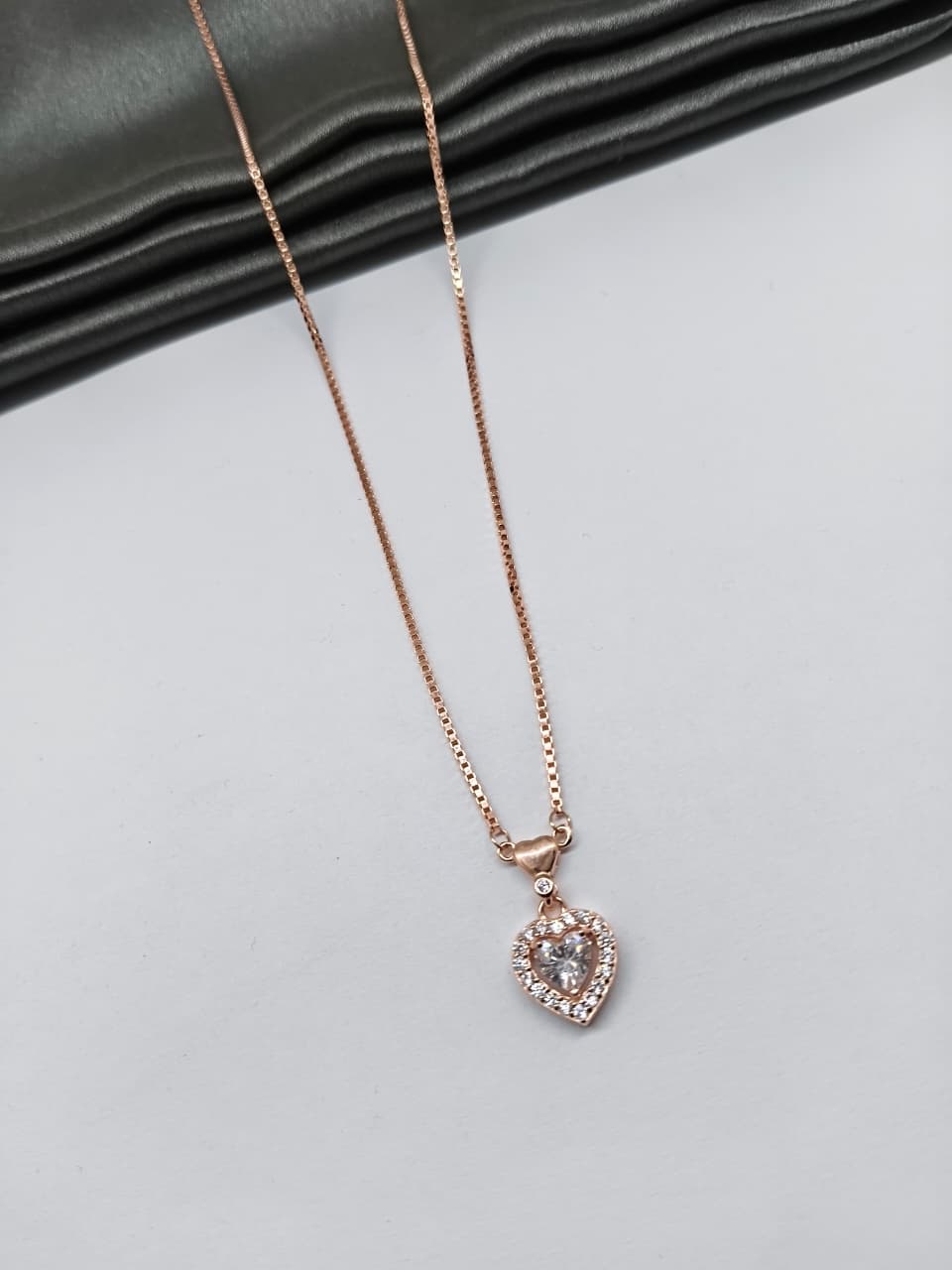 925 Silver Rose Gold Colour Heart Design White Stone Chain Pendant