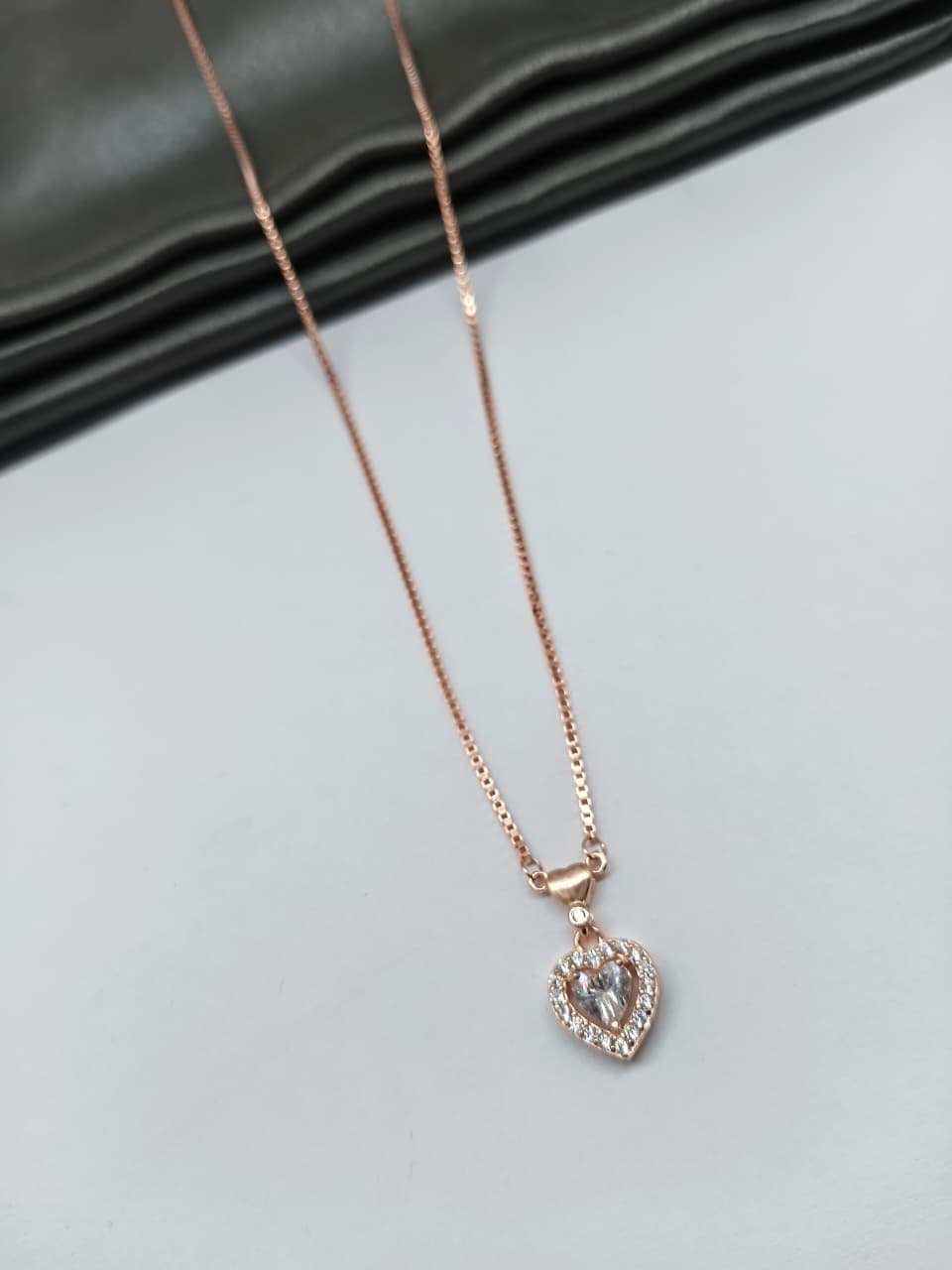925 Silver Rose Gold Colour Heart Design White Stone Chain Pendant