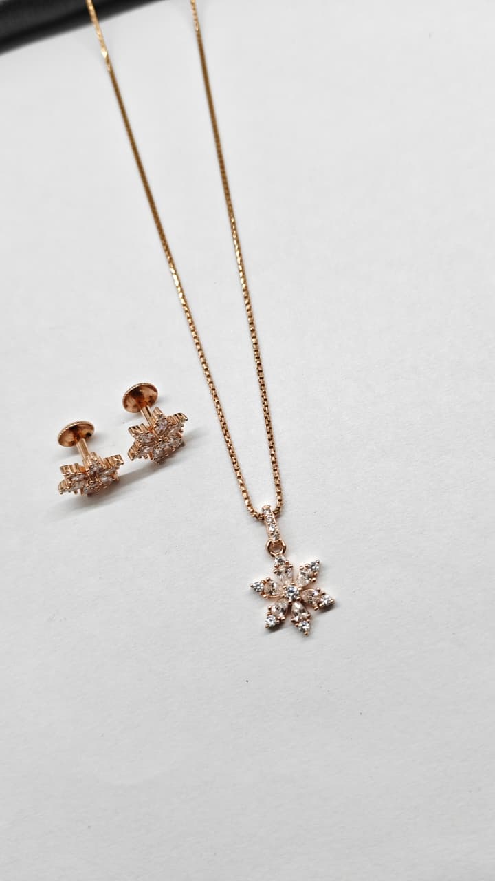 925 Silver Rose Gold Colour Star Multiple White Stone Design Chain Pendant Set With Earrings