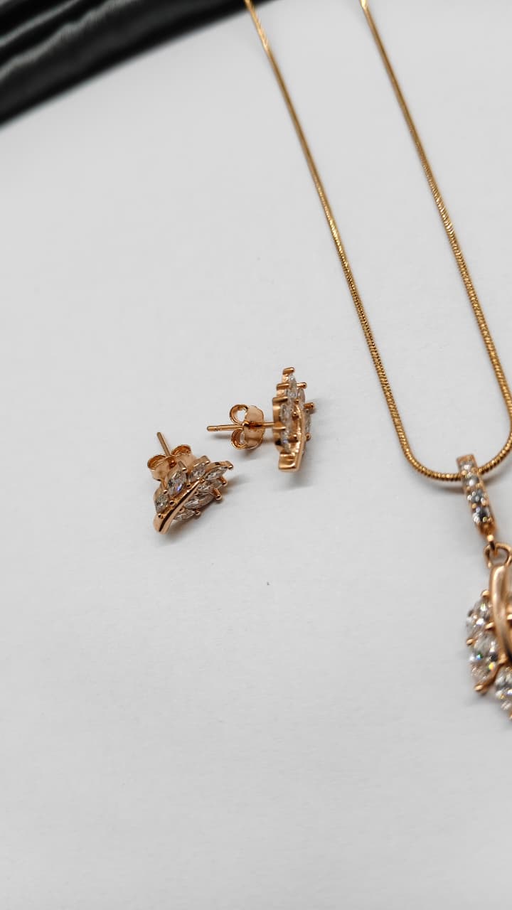 925 Silver Rose Gold Colour Leaf With White Stone Design Chain Pendant Set With Earrings