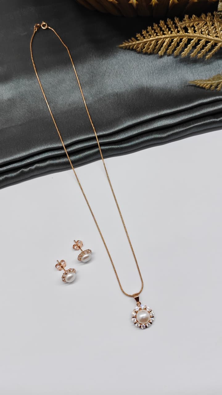 925 Silver Rose Gold Colour Pearl With White Stone Design Chain Pendant Set With Earrings