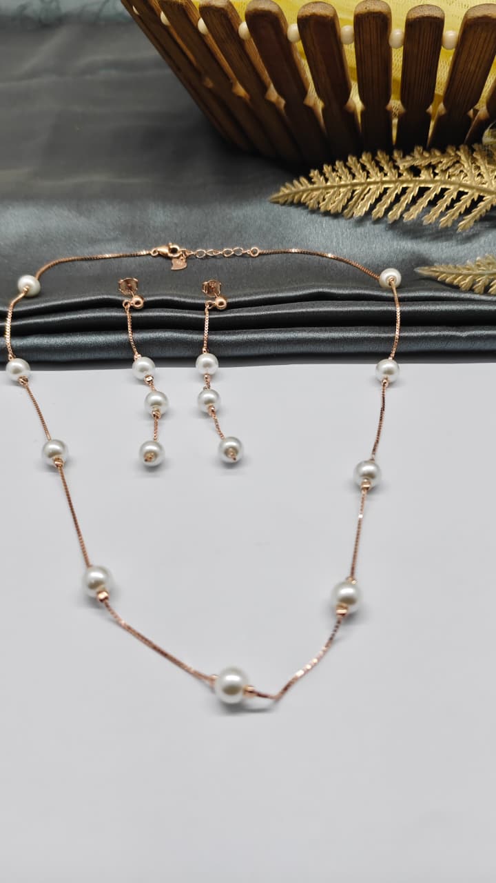 925 Silver Rose Gold Colour 9 Pearl  Design Set With Earring