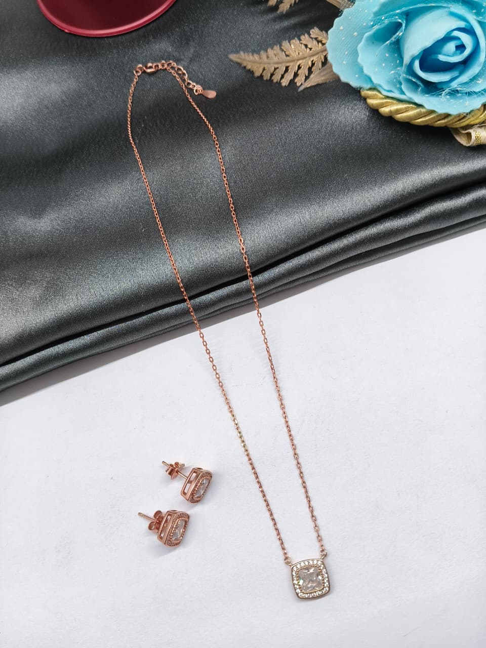 925 Silver Rose Gold Colour Square Design White Stone Necklace Set