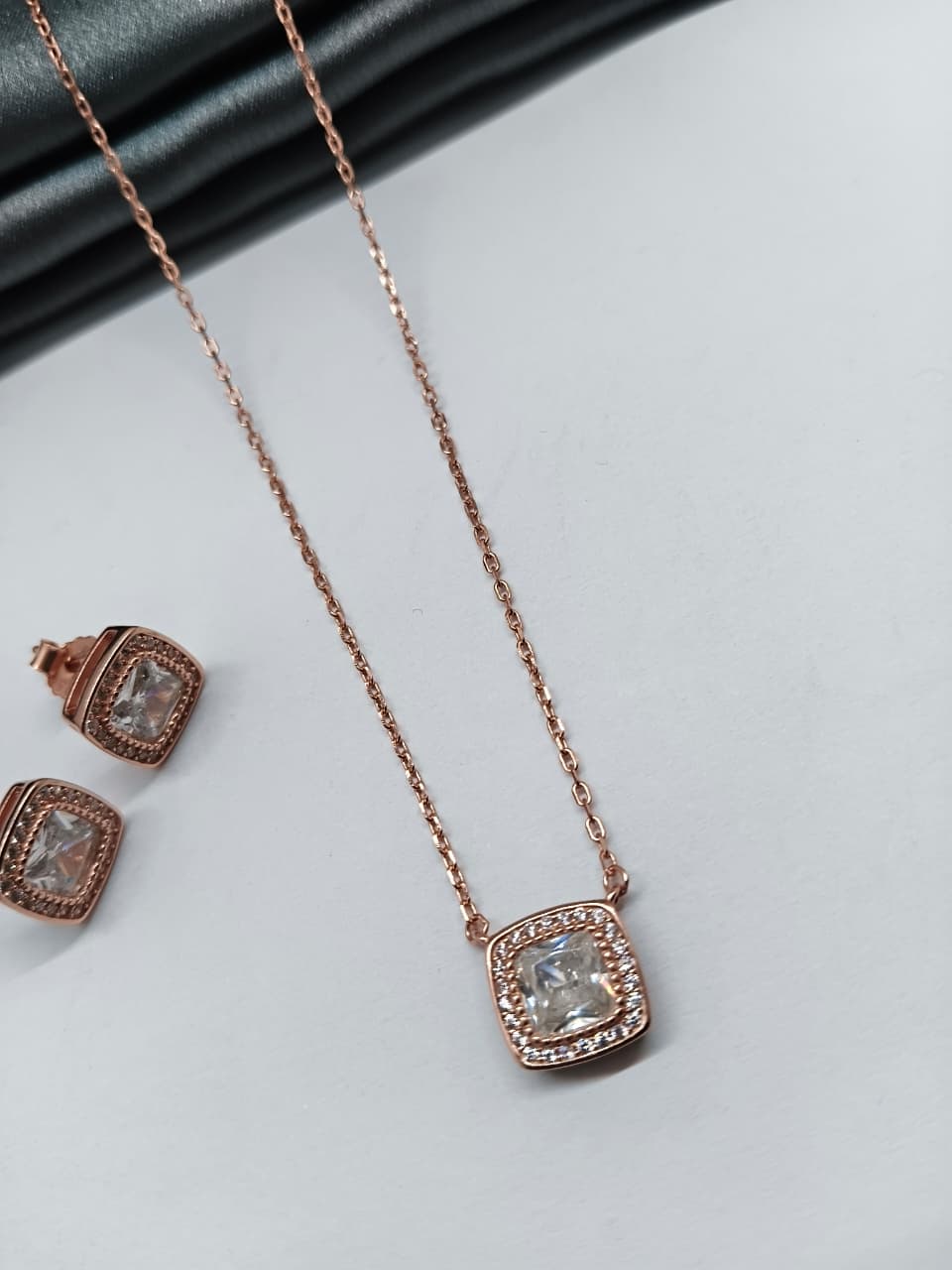 925 Silver Rose Gold Colour Square Design White Stone Necklace Set