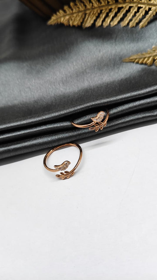 925 Silver Rose Gold Colour Sparrow With Leaf Design Toe Rings
