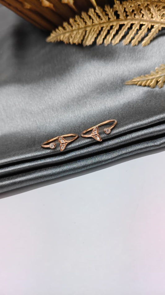 925 Silver Rose Gold Colour Fish Tail Design Toe Rings