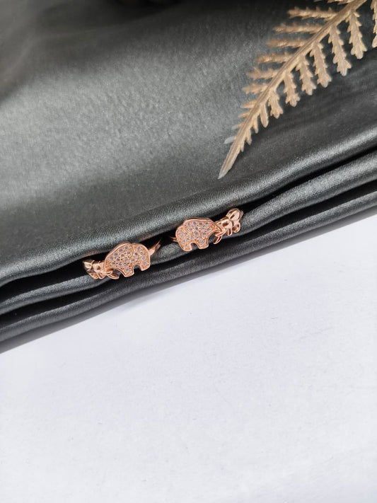 925 Silver Rose Gold Colour Elephant PAttern With White Stone Design Toe Rings