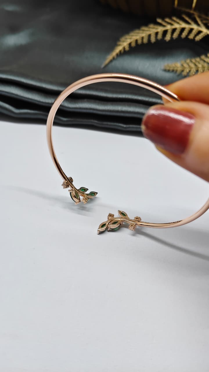 925 Silver Rose Gold Colour Double Leaf Green With White Stone Design Kada