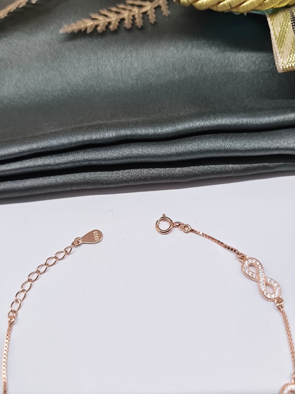 925 Silver Rose Gold Colour 4 Infinity Design White Stone Bracelet