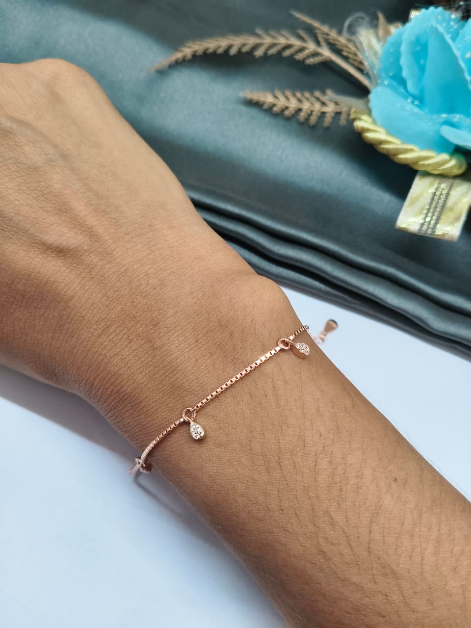 925 Silver Rose Gold Colour Chams Hanging White Stone Design Bracelet