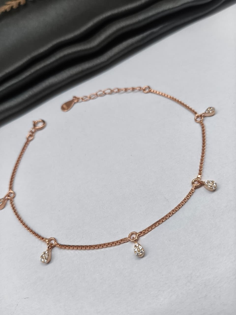 925 Silver Rose Gold Colour Chams Hanging White Stone Design Bracelet