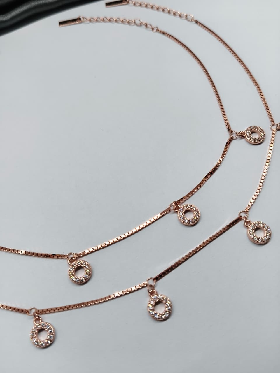 925 Silver Rose Gold Colour 5 Round Hanging Design With White Stone Anklets