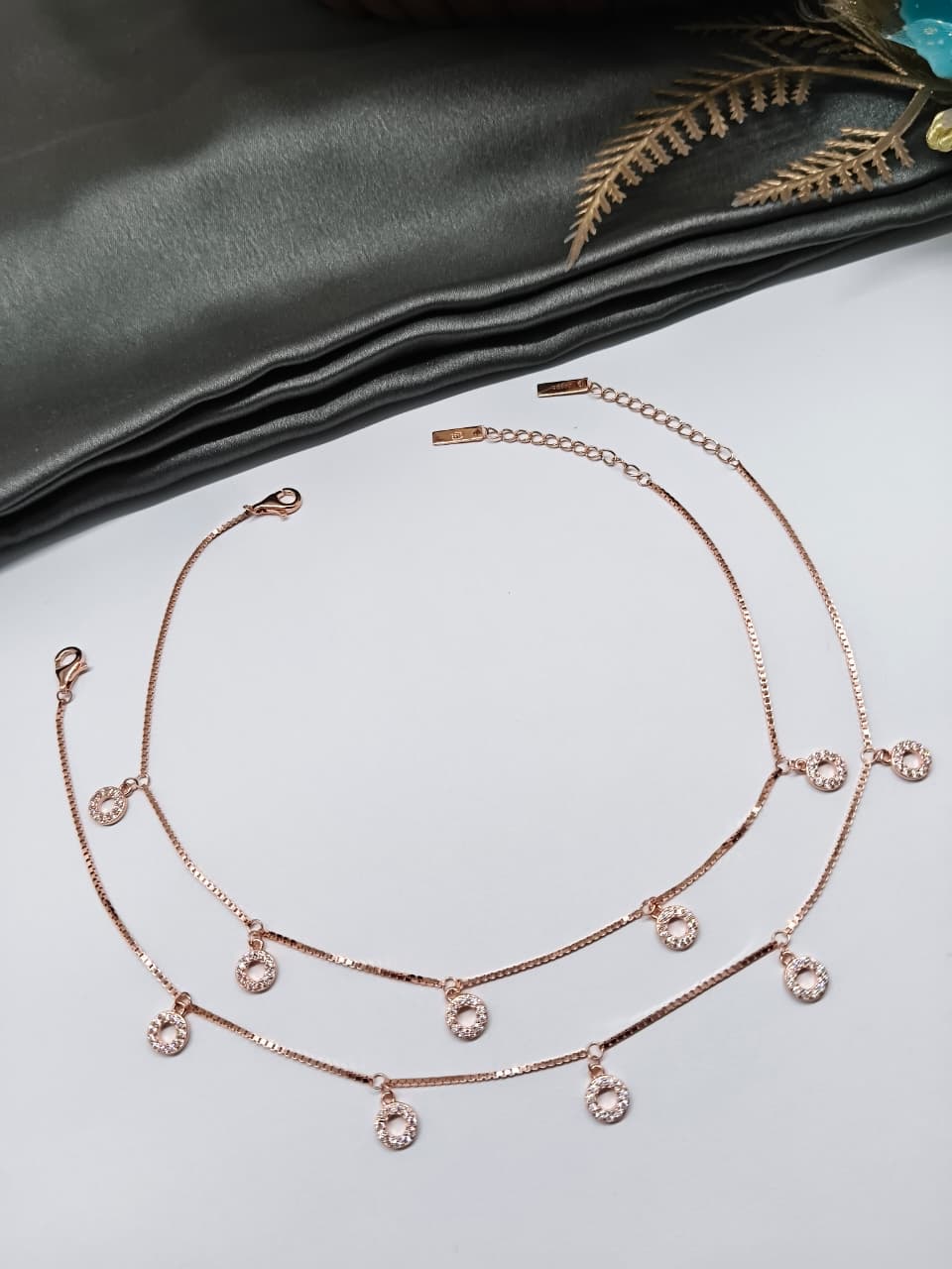 925 Silver Rose Gold Colour 5 Round Hanging Design With White Stone Anklets