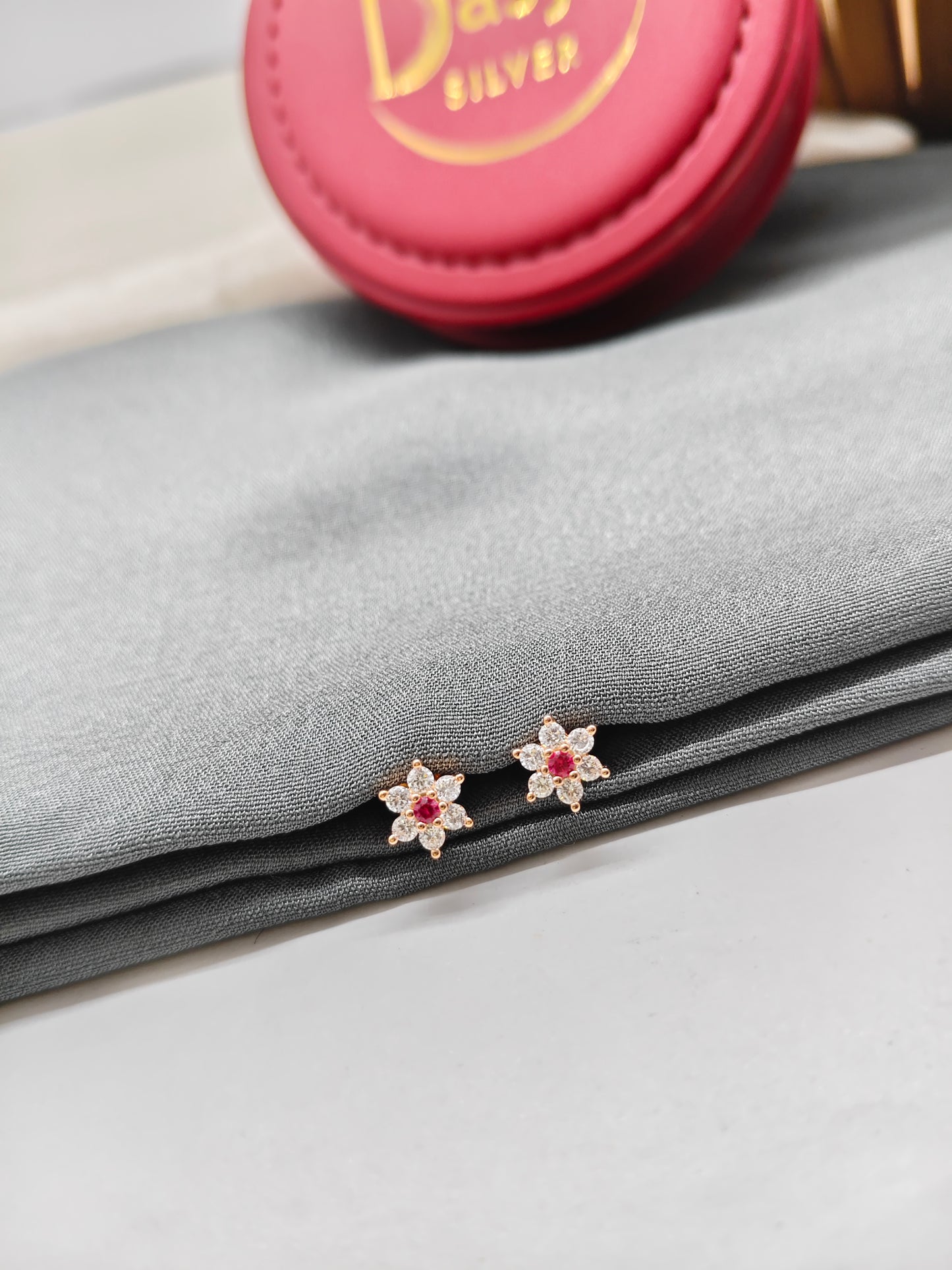 925 Silver Rose Gold Small Flower Design 6 White With 1 Red Stone Earrings
