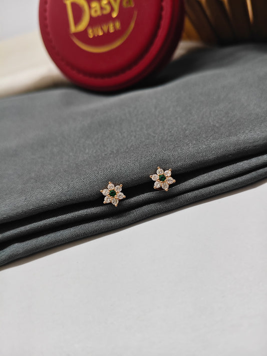 925 Silver Rose Gold Small Flower Design 6 White With 1 Green Stone Earrings