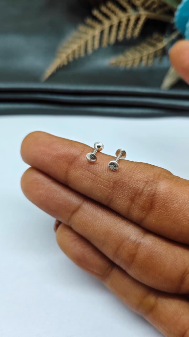 925 Silver Regular Silver Colour Small Single White Stone Side Stud/ Nose Pin in Pair