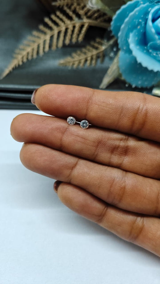 925 Silver Regular Silver Colour Medium Single White Stone Side Stud/ Nose Pin in Pair