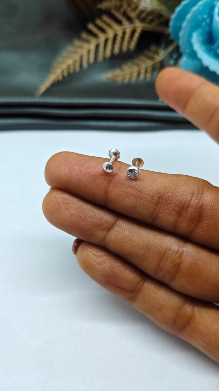 925 Silver Regular Silver Colour Medium Single White Stone Side Stud/ Nose Pin in Pair