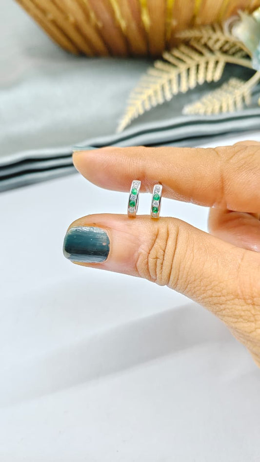 925 Silver Regular Colour Small Size White With Green Stone Design Balli / Earrings