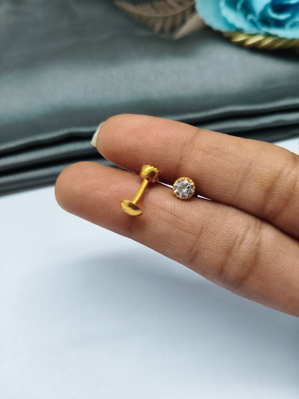 925 Silver Regular Gold Colour Large 5 mm Single White Stone Side Stud/ Nose Pin in Pair