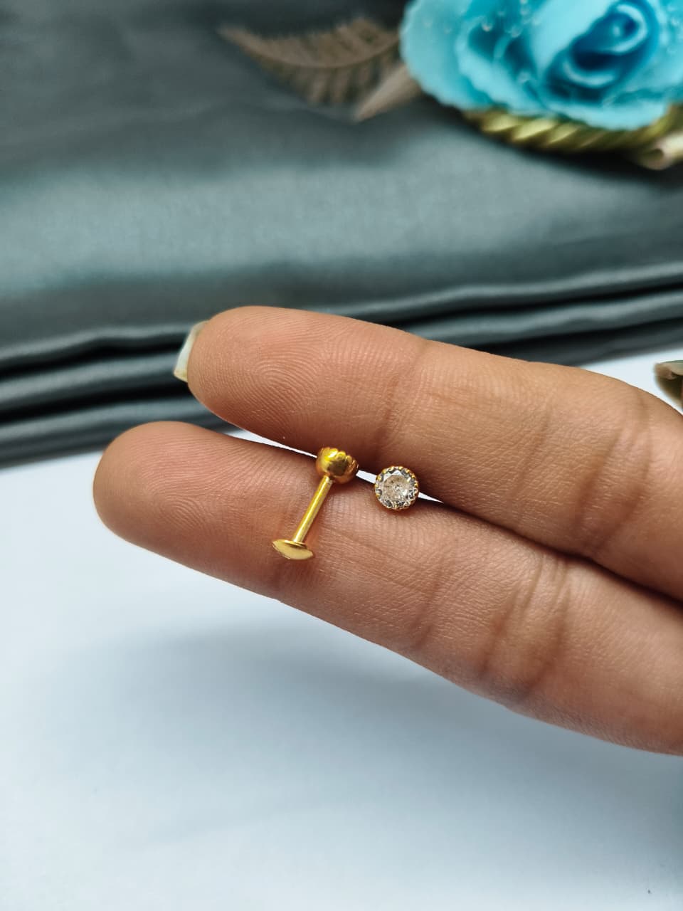 925 Silver Regular Gold Colour Medium 4 mm Single White Stone Side Stud/ Nose Pin in Pair