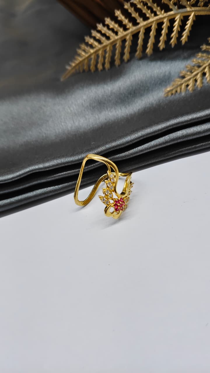 925 Silver Gold Colour Red / White Stone Design Vanki Hand Ring